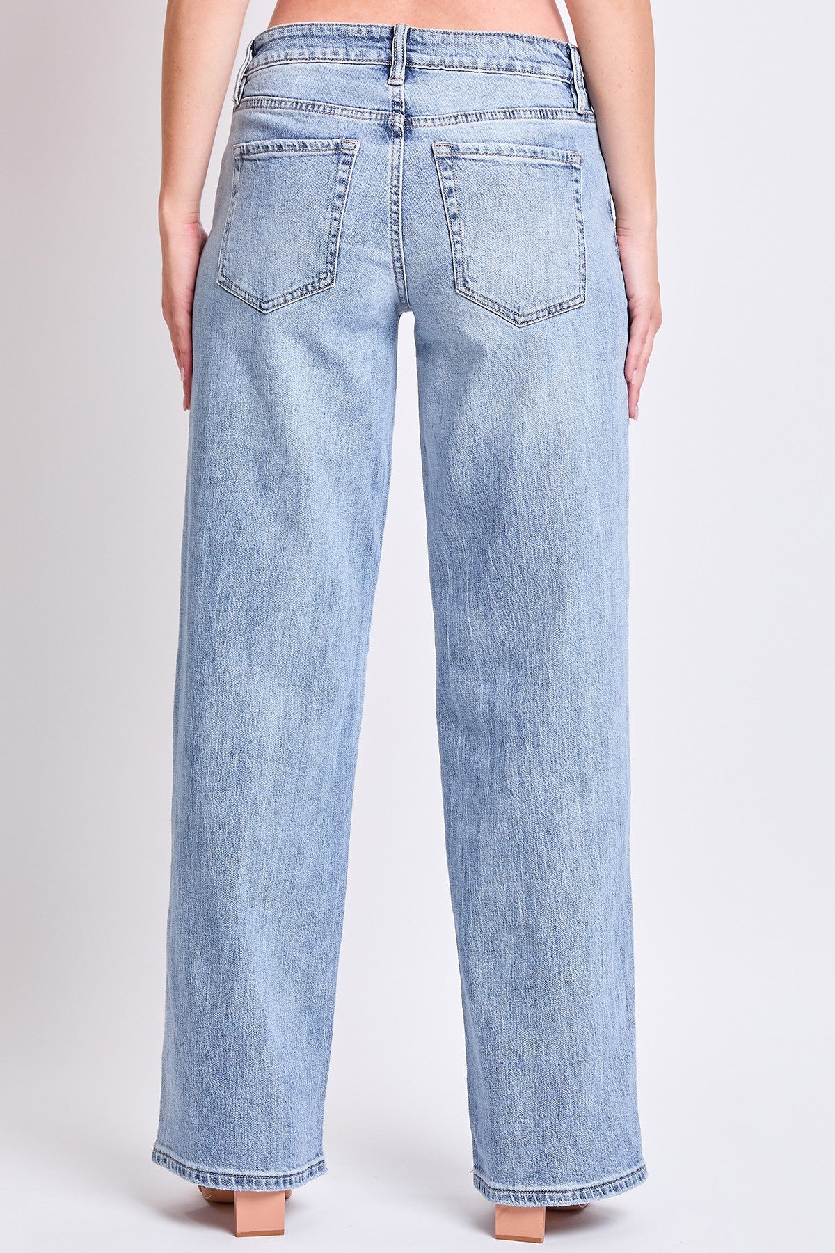 Low Rise Wide Leg Jean