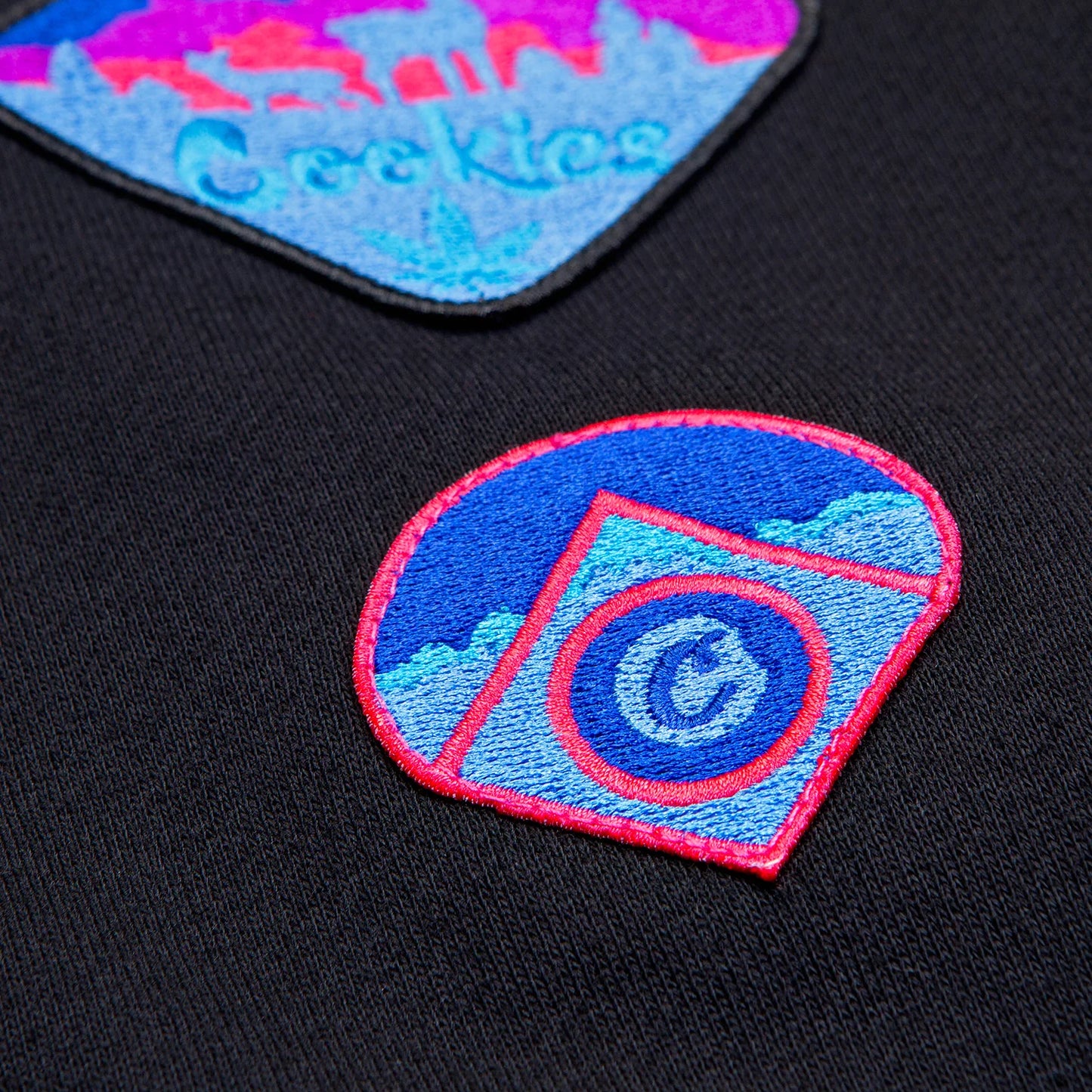 Cookies Tree Division Pullover close up view