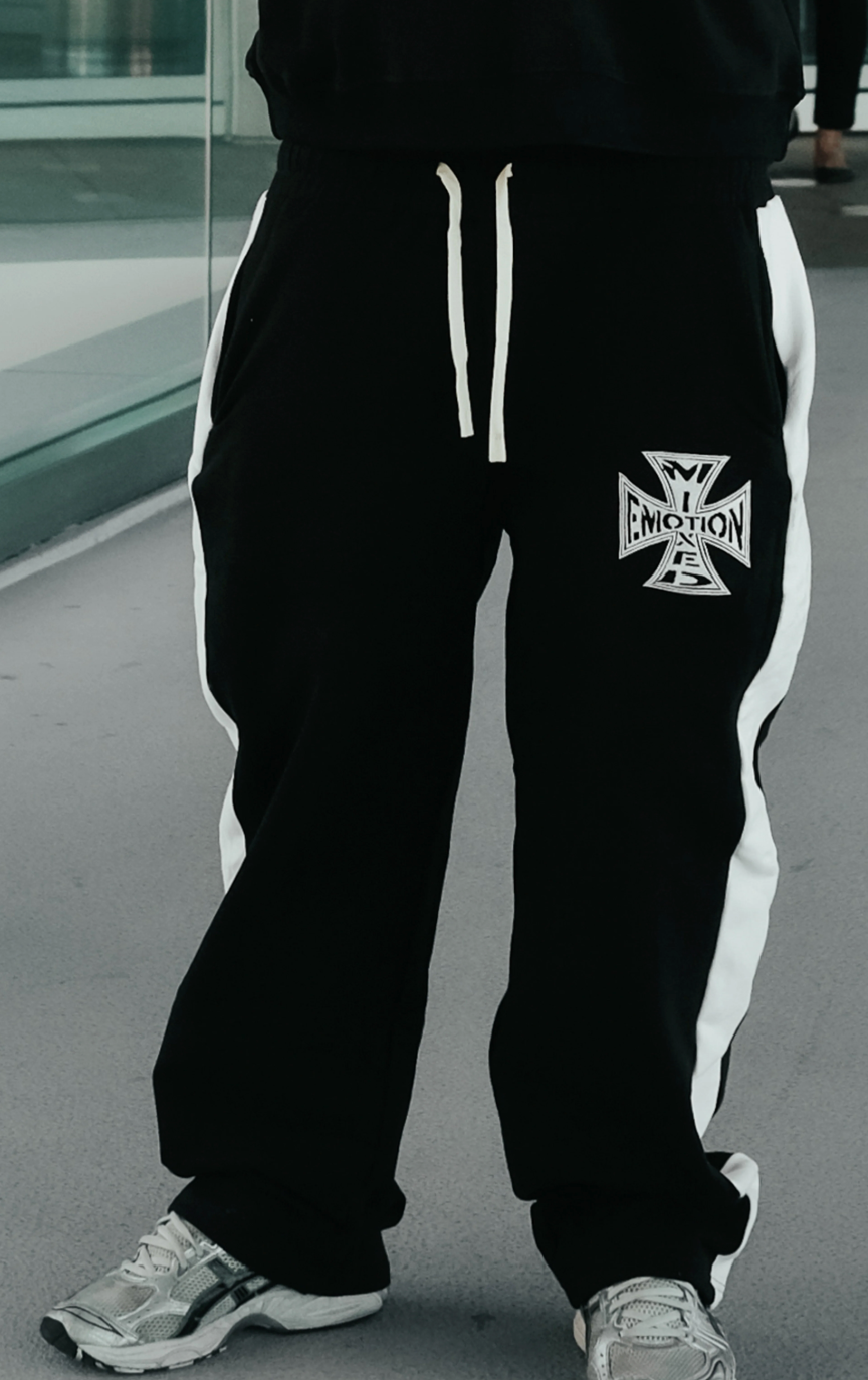 Mixed Emotions “Black” Quarter Pants