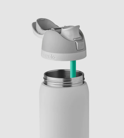 Owala FreeSip® 32 oz Shy Marshmallow Water Bottle