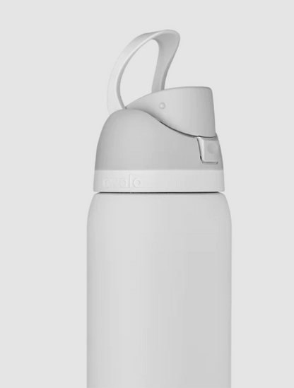 Owala FreeSip® 32 oz Shy Marshmallow Water Bottle