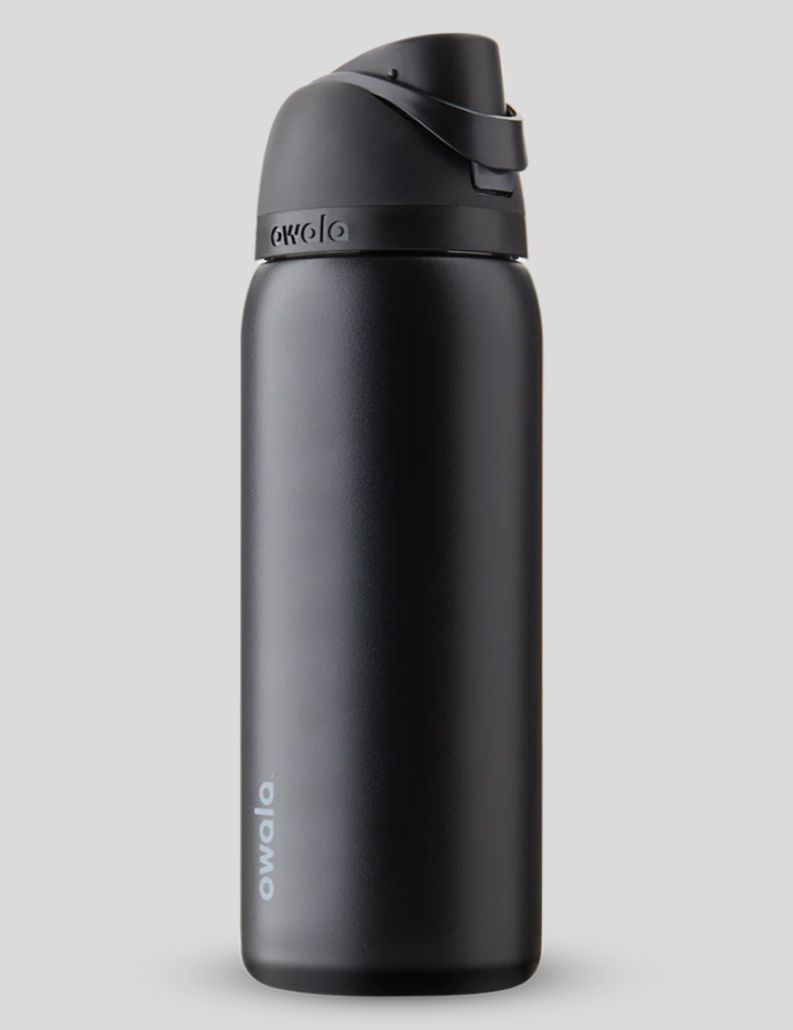 Owala FreeSip® Very, Very Dark 32 oz Water Bottle