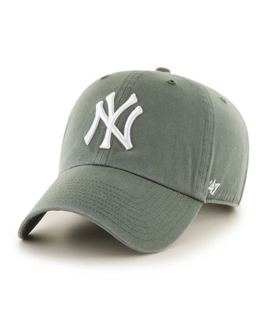 47 Brand  New York Yankees Clean Up Hat front view
