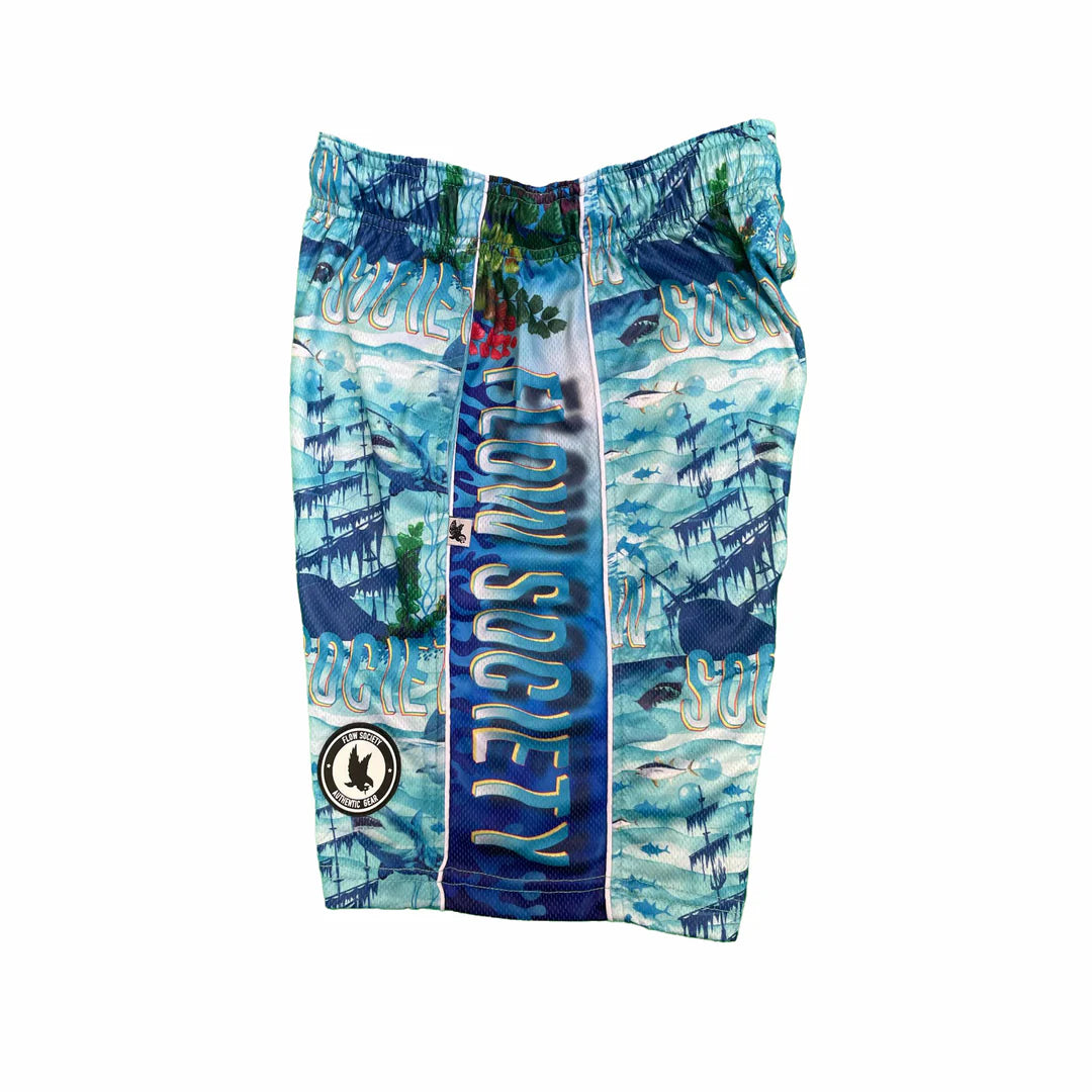 Boys' Great White Shipwreck Shorts side
