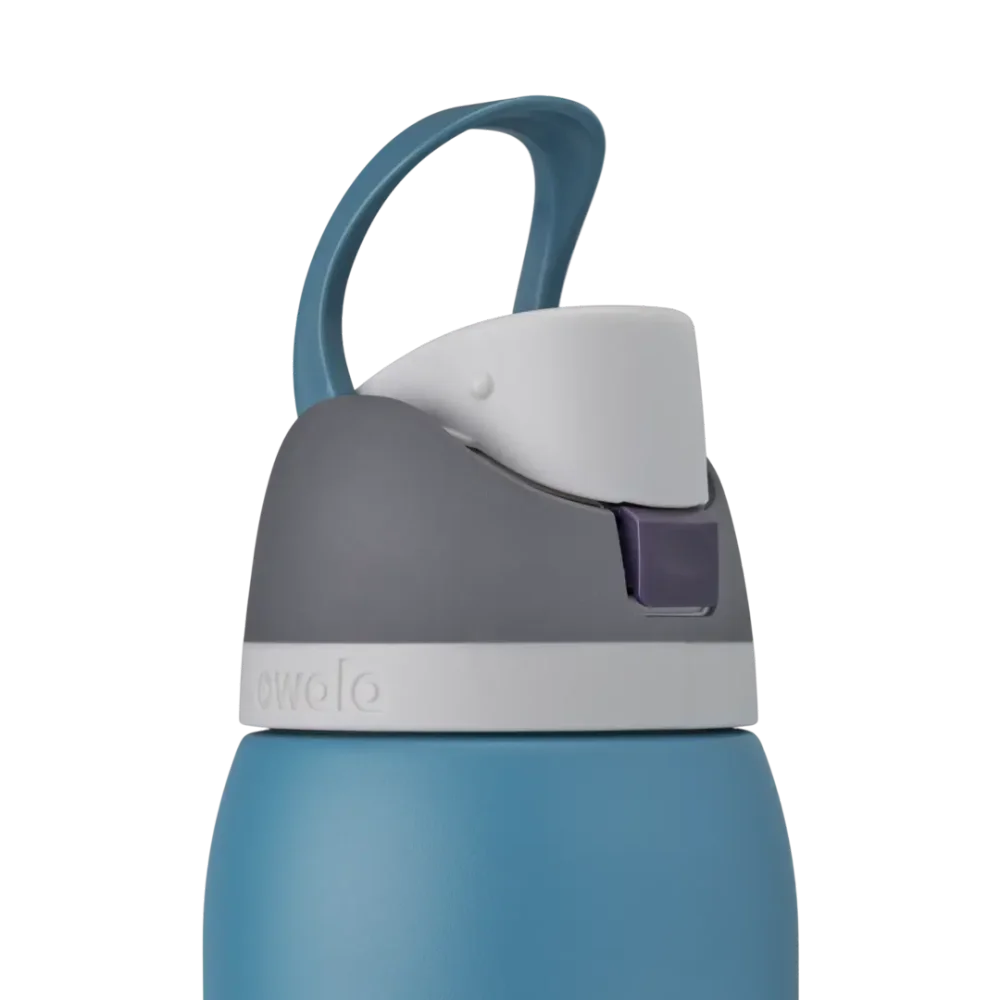 Owala FreeSip® Blue Oasis 32 oz Water Bottle