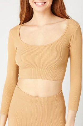 Ribbed Crop Long Sleeve Tee